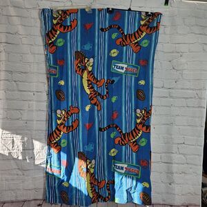 Vintage Winnie The Pooh Tigger Sports Football Twin Flat Bed Sheet Disney Only